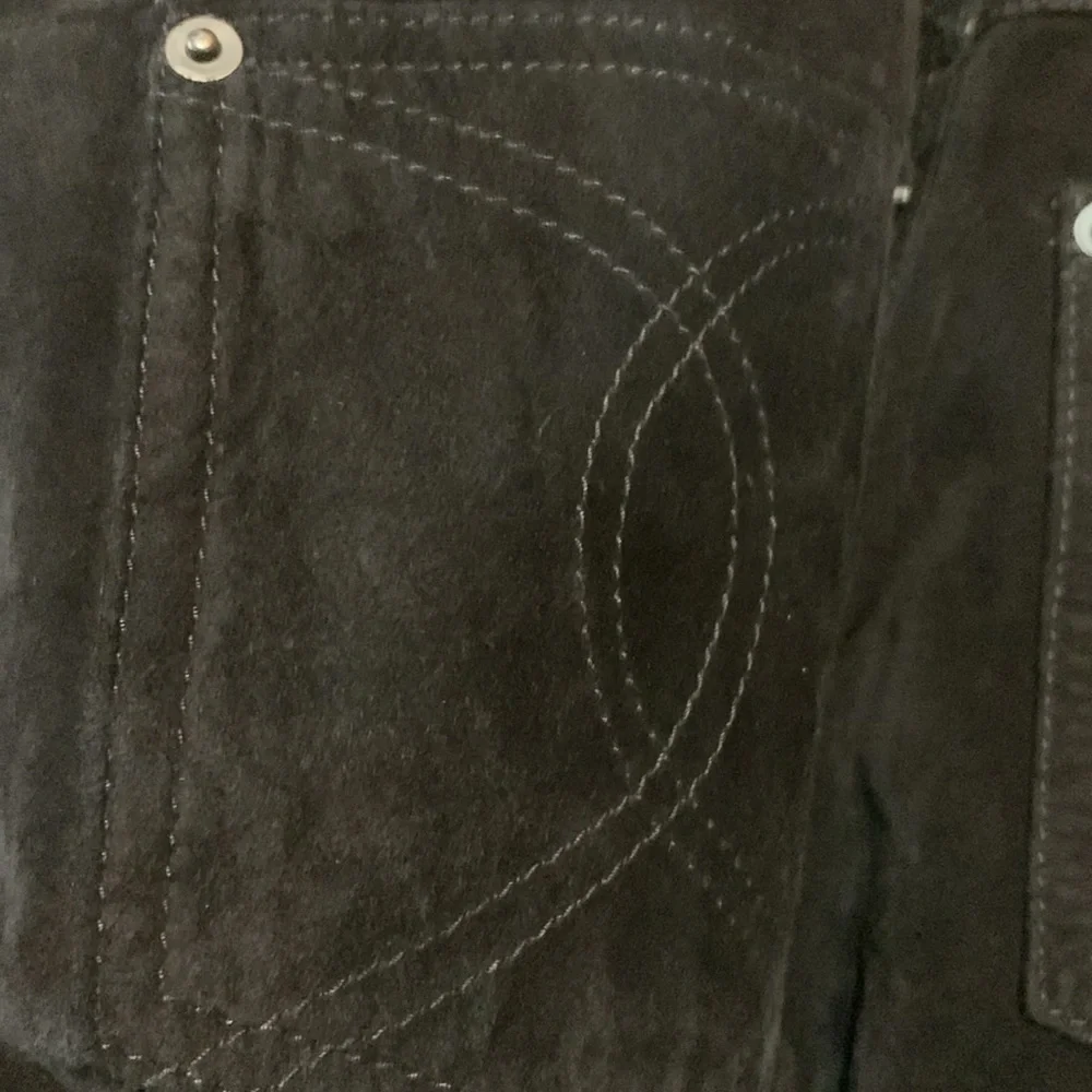 Vintage Black Suede 100 % Leather Pants Woman’s 5 Pocket Style Size 0/2 XS/Small - Picture 5 of 16
